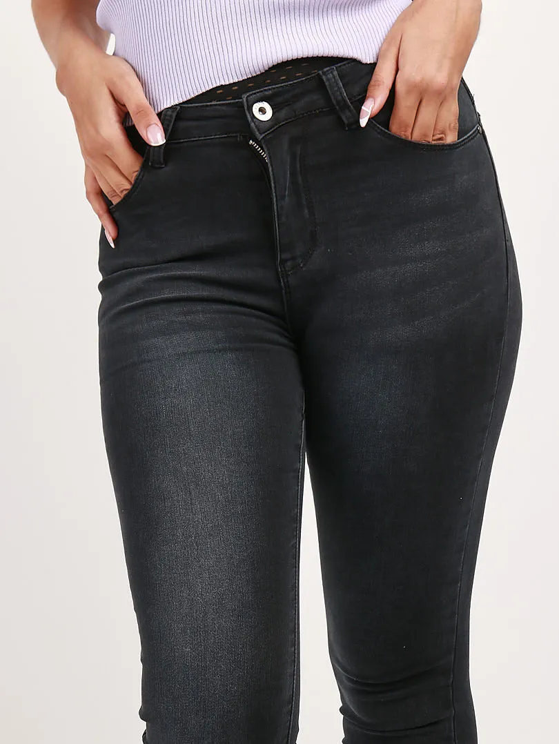 Jeans slim noir un bouton 5 poches