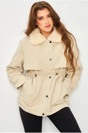 Manteau beige fourré col fausse fourrure