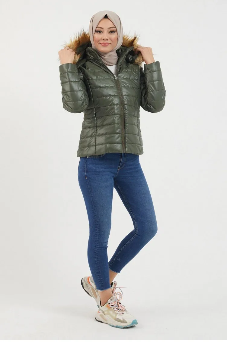 Manteau Matelassé Court à Capuche Kaki 12262 14770