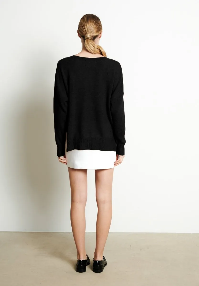 Pull col V cachemire noir femme - RIA 3