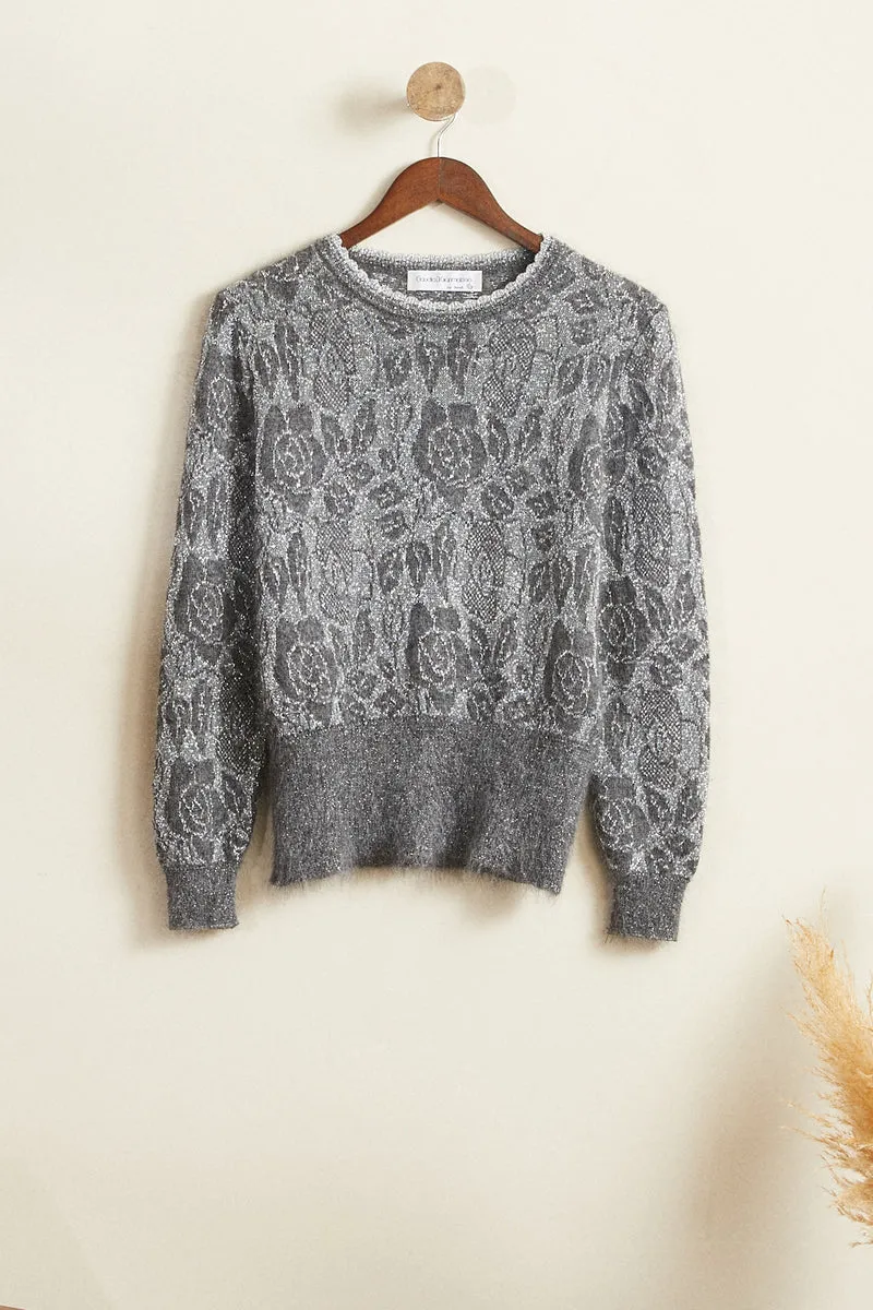 Pull mohair à fleurs gris