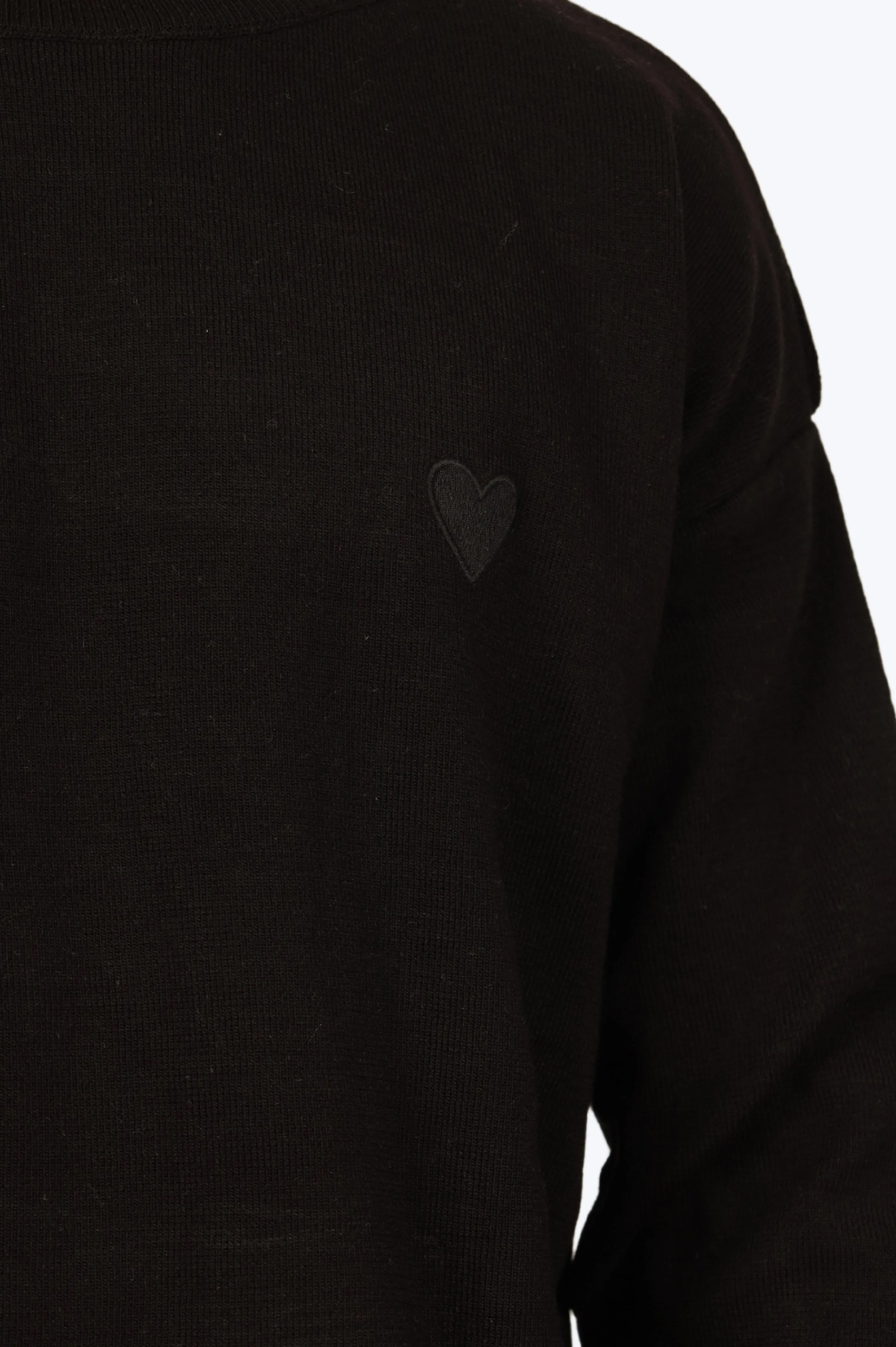 PULL PETIT COEUR NOIR