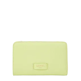 Rectangular zipped compact wallet