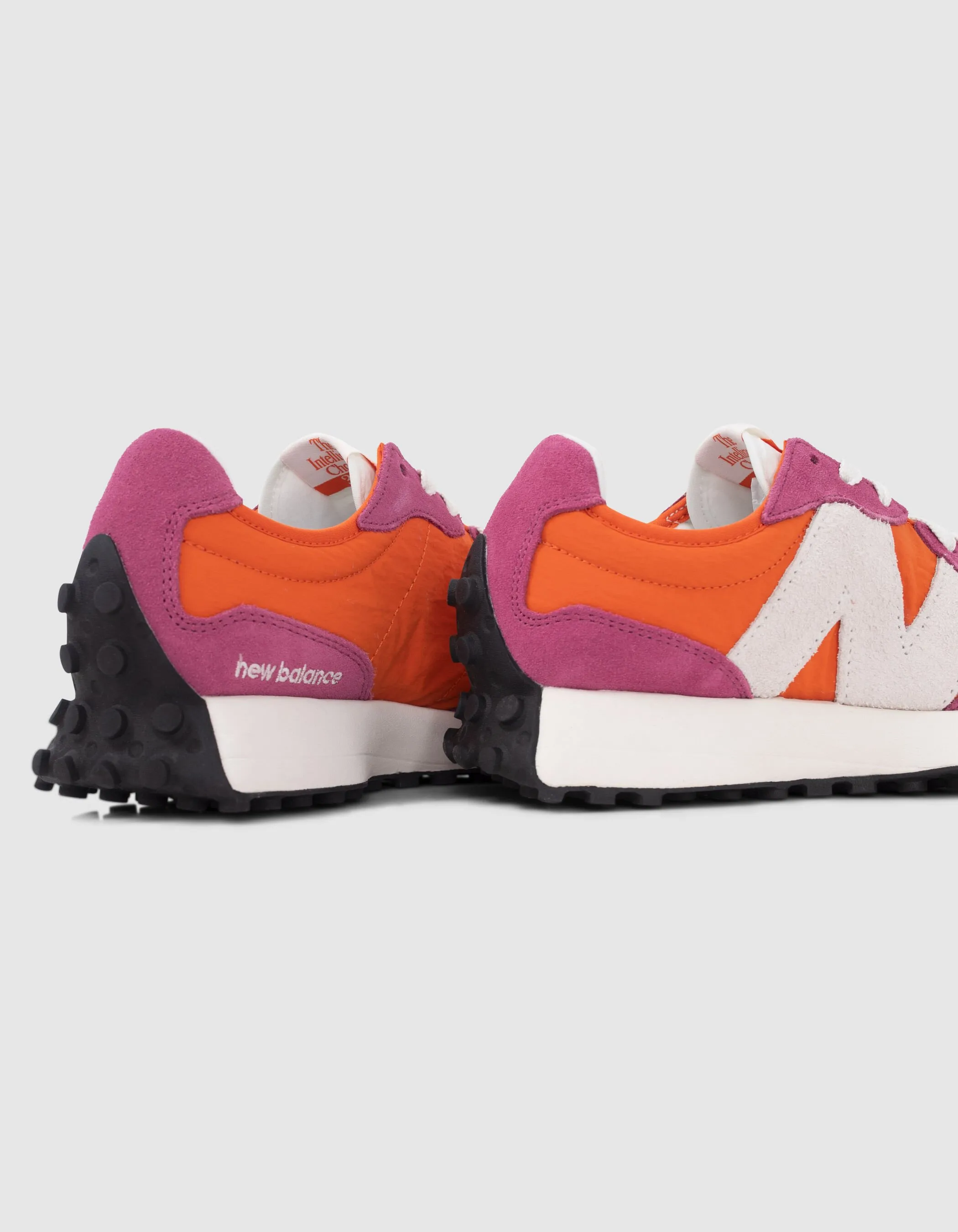 Sneakers NEW BALANCE 327 orange et rose Femme