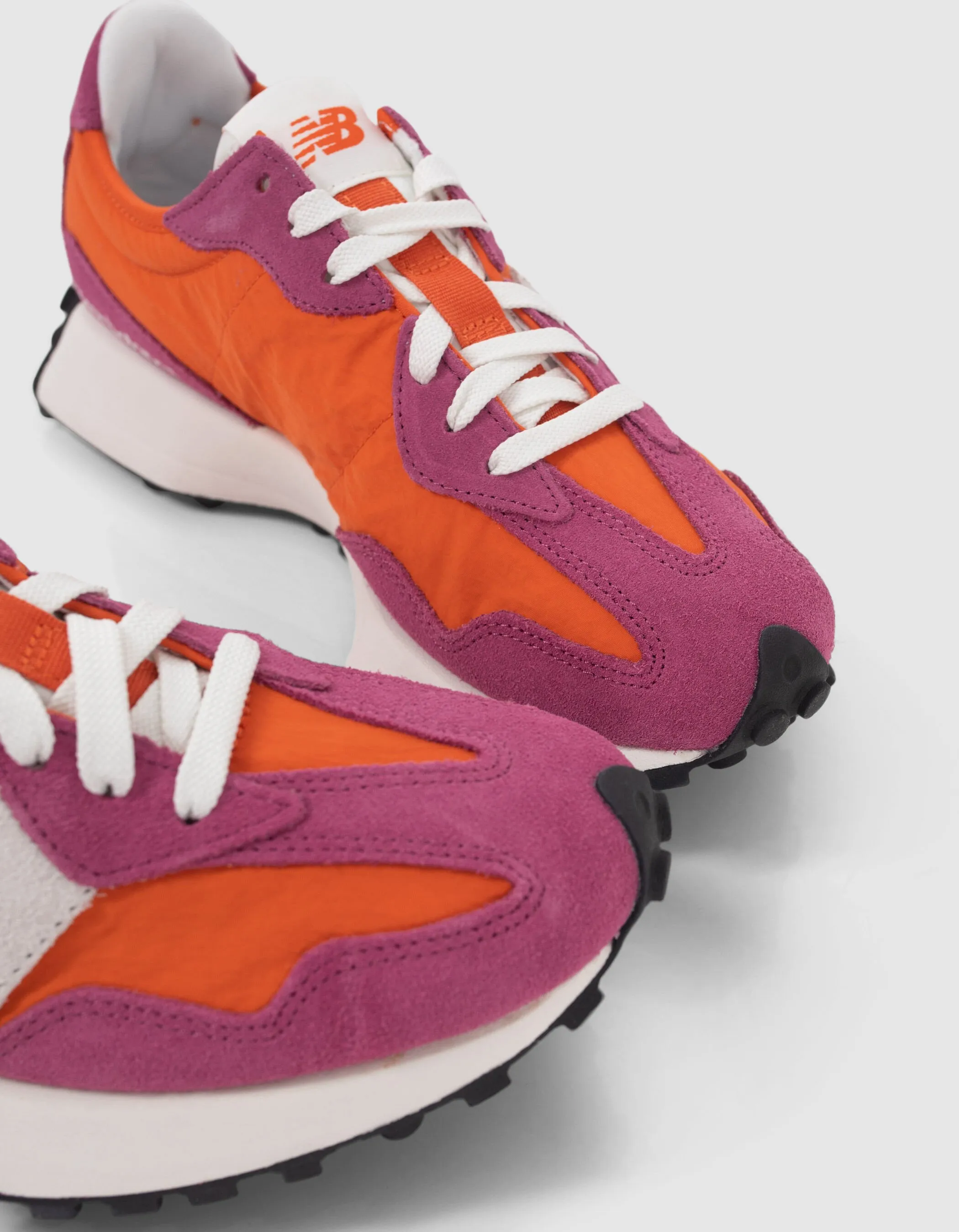 Sneakers NEW BALANCE 327 orange et rose Femme