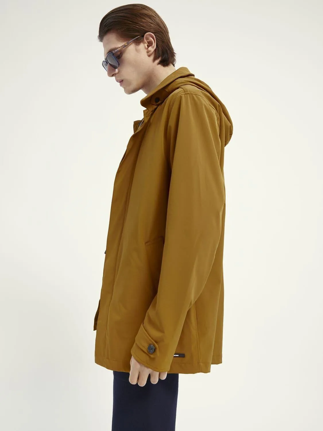 Veste imperméable caramel