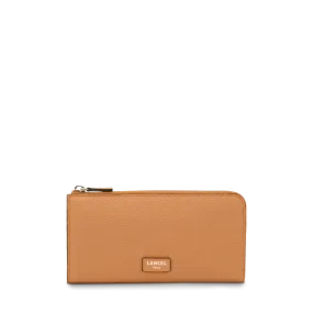 Zipped slim wallet